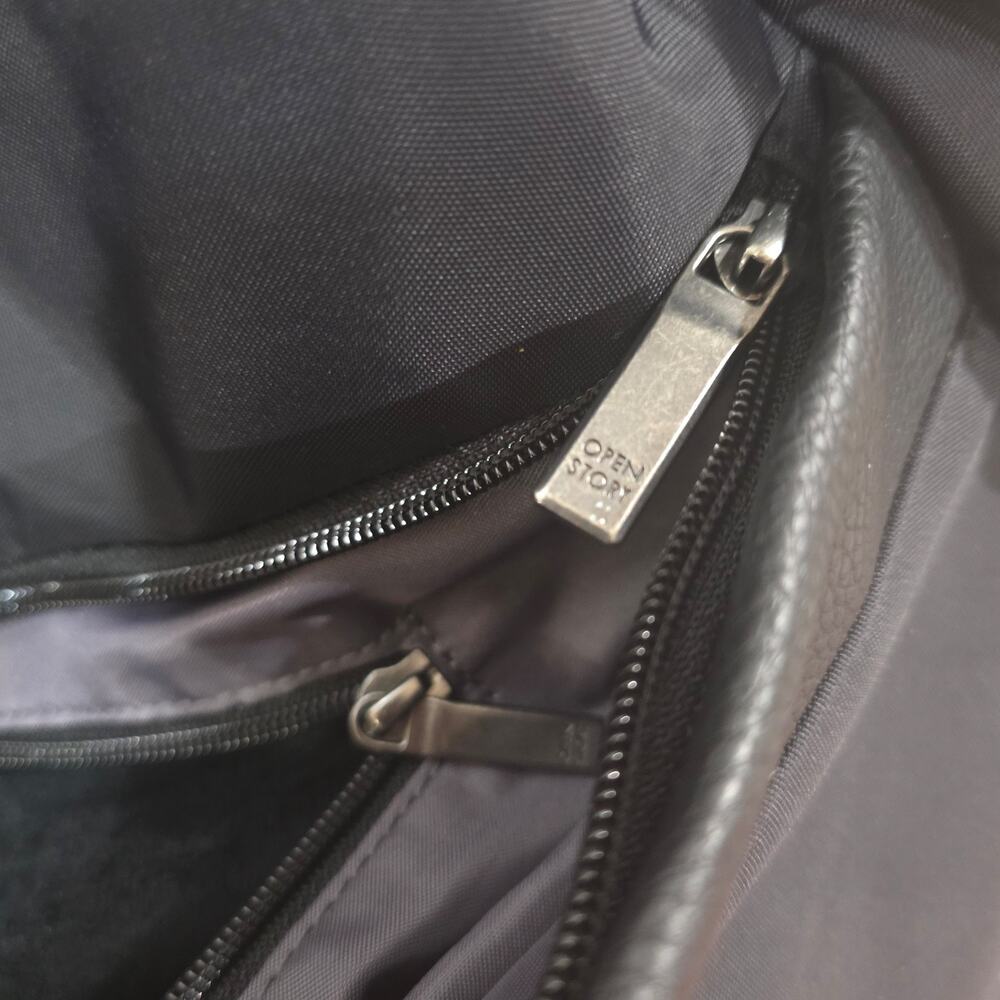 Target Open Story Weekender bag — black - Picture 9 of 11